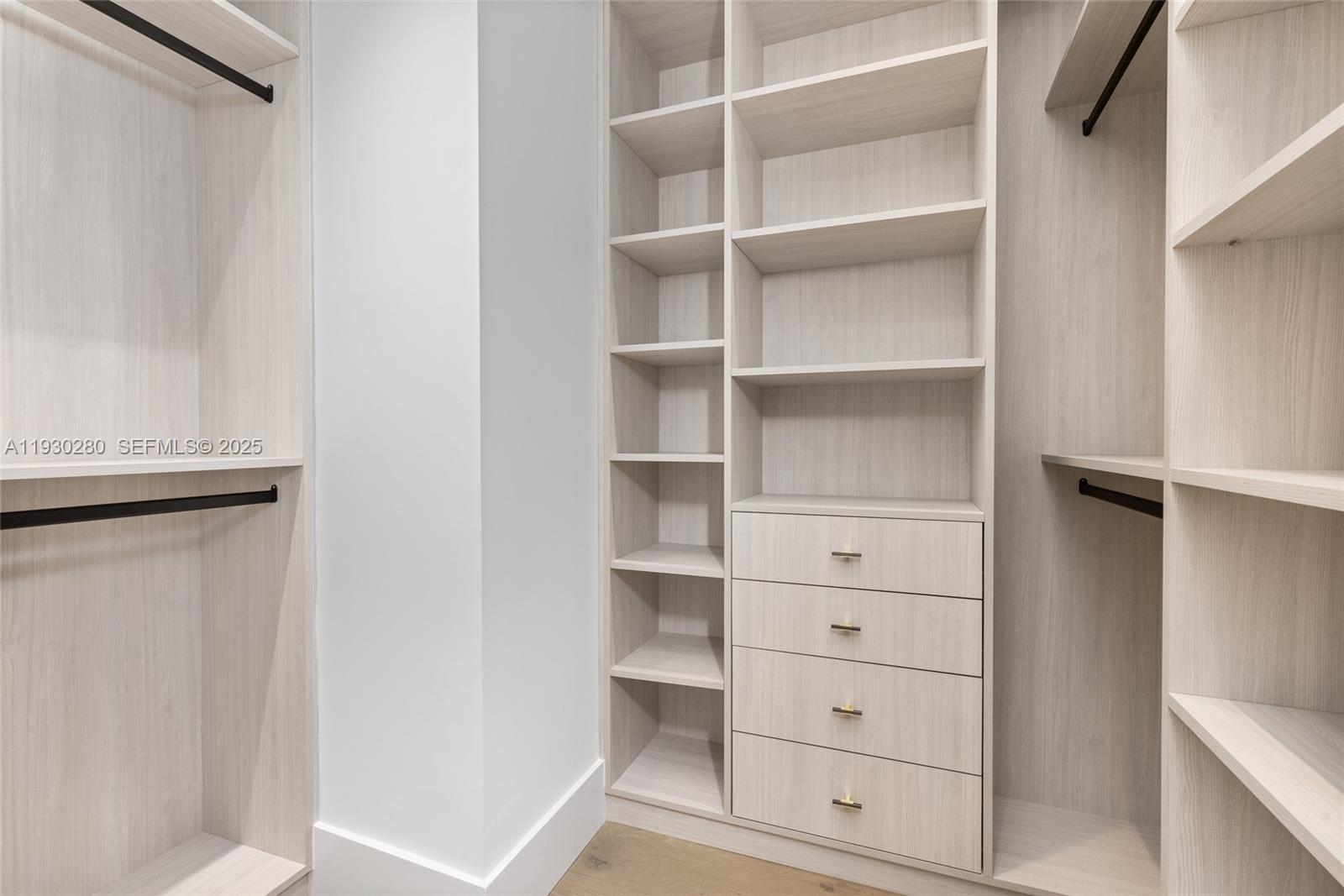 AMD PL OF BONITA PARK - Residential Lease