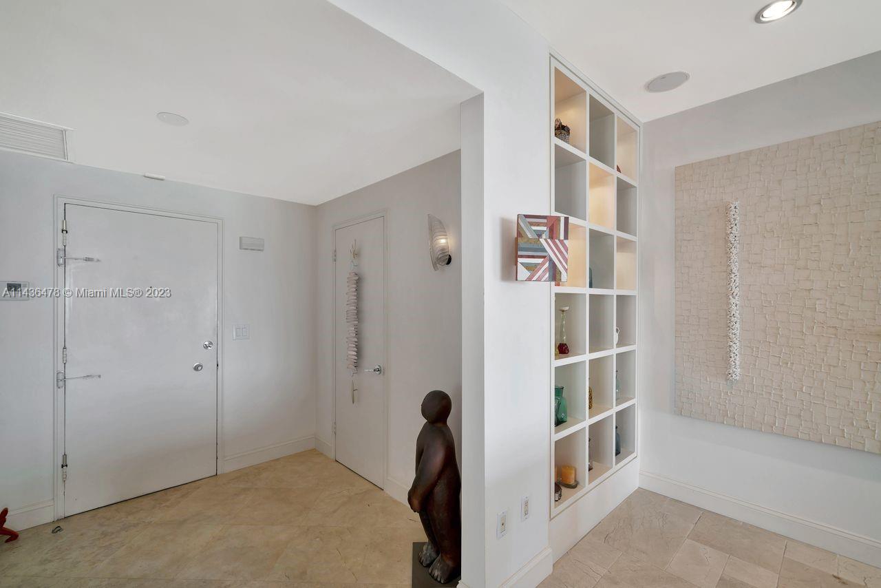 BELLE TOWERS CONDO - Residential