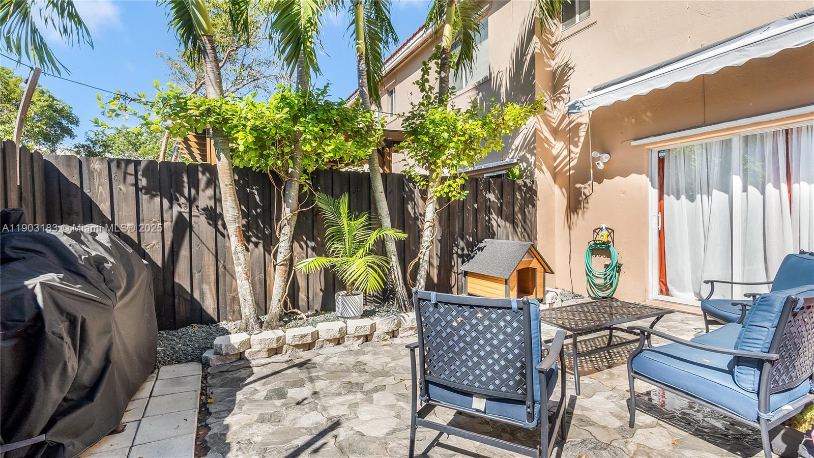 WEITZER SERENA LAKES TOWN - Residential