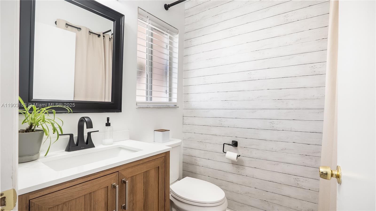 WEITZER SERENA LAKES TOWN - Residential