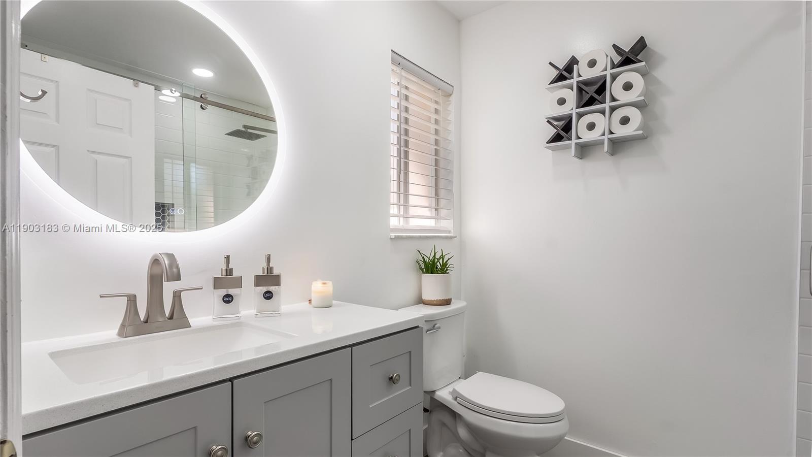 WEITZER SERENA LAKES TOWN - Residential