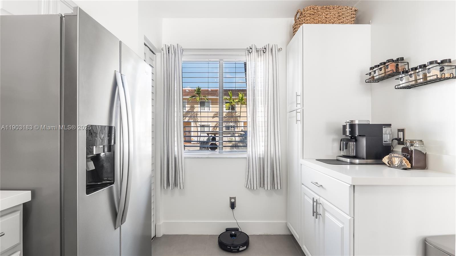 WEITZER SERENA LAKES TOWN - Residential