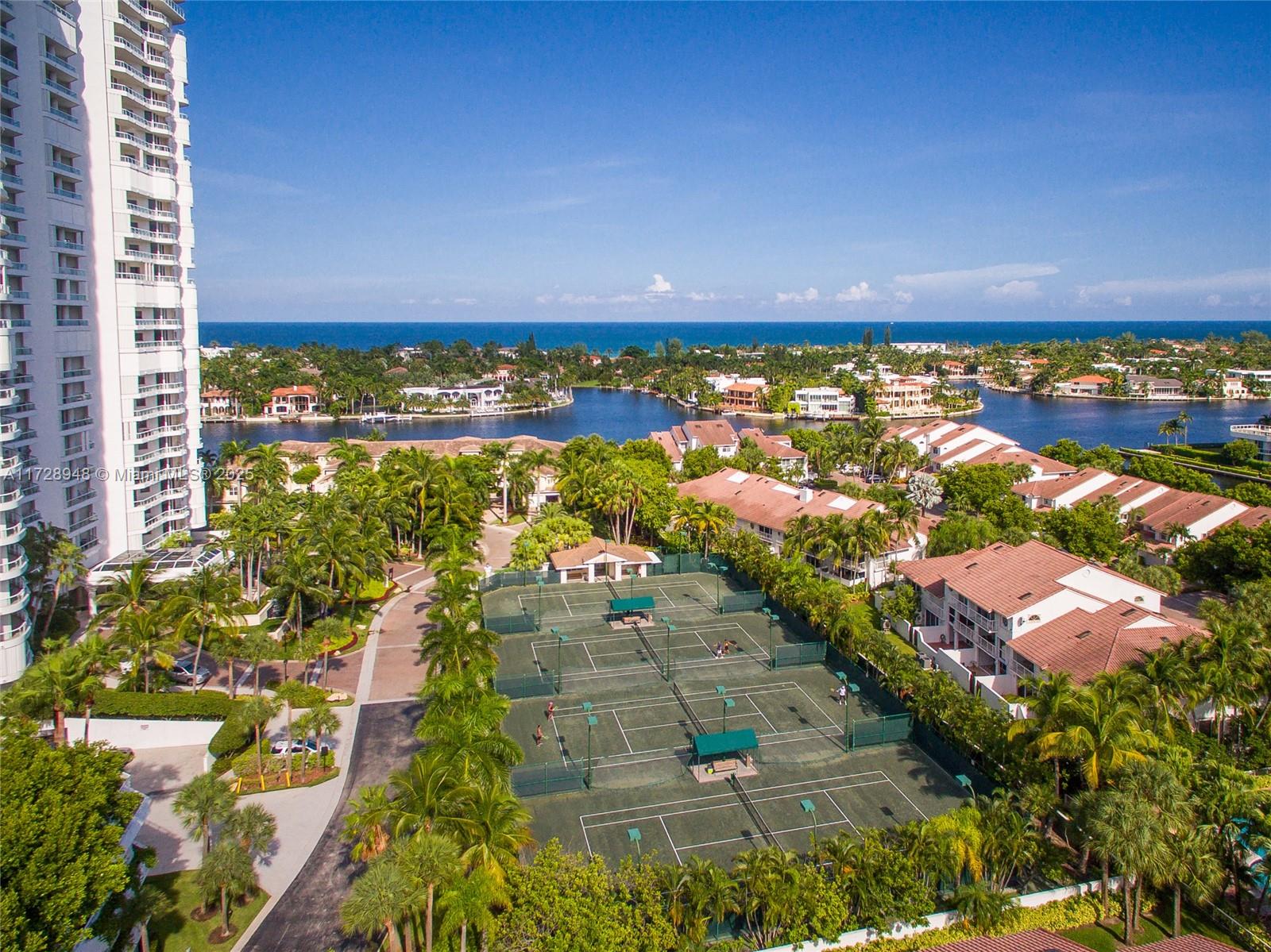 NORTH TOWER AT THE POINTE - Residential