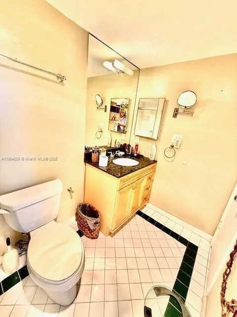 Fort Lauderdale, Florida 33315, United States, 2 Bedrooms Bedrooms, ,2 BathroomsBathrooms,Residential,Active,239477
