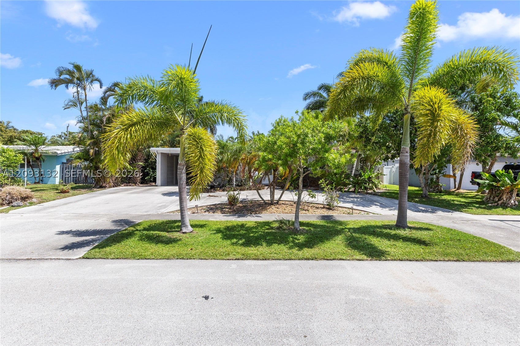 809 SE 14th Dr