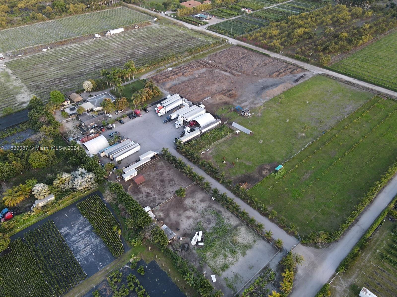 6 56 39 - Residential