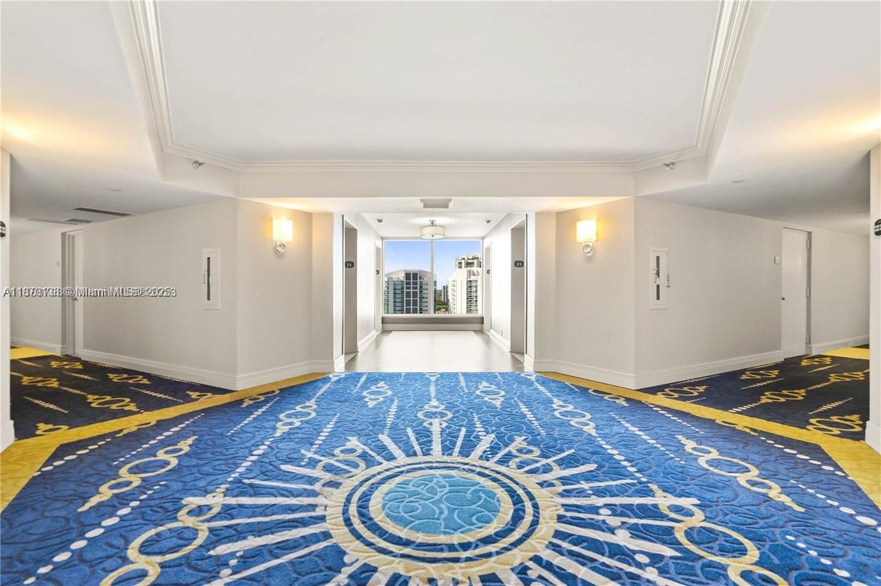 MYSTIC POINTE CONDO NO TH - Residential