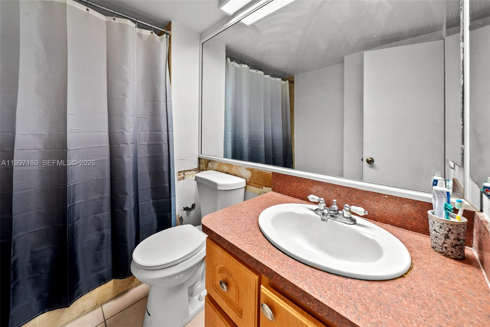 OCEAN PARK CONDO - Residential