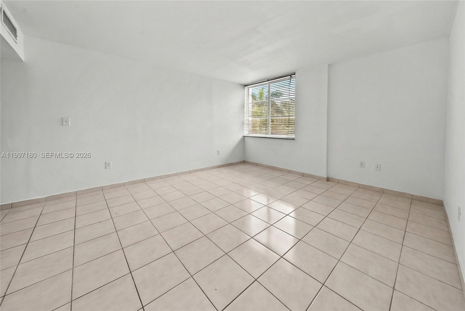 OCEAN PARK CONDO - Residential