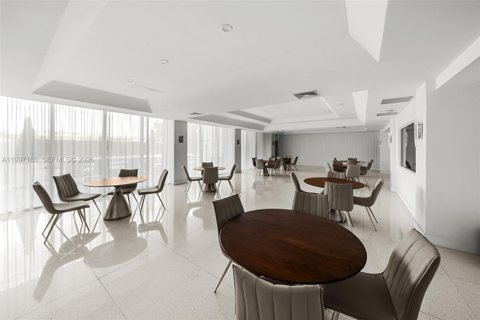 OCEAN PARK CONDO - Residential