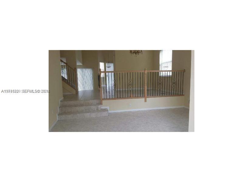 RIVIERA ISLES II - Residential