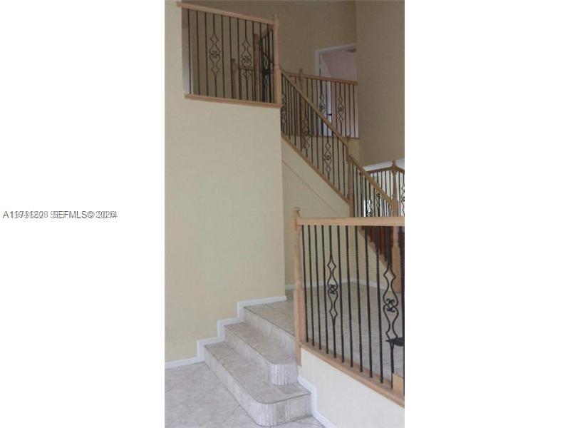 RIVIERA ISLES II - Residential