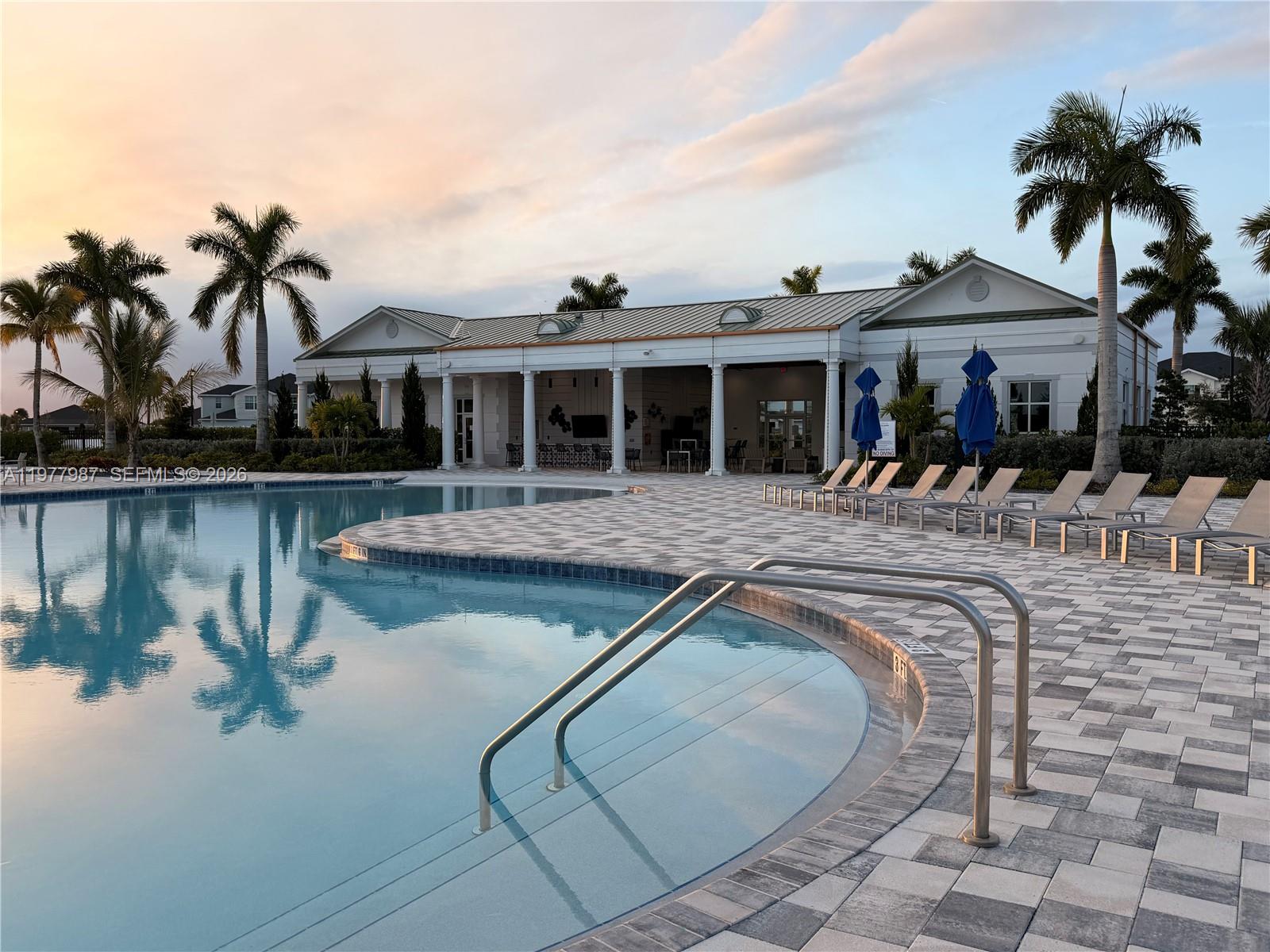 VERANO SOUTH PUD 1 - POD - Residential Lease