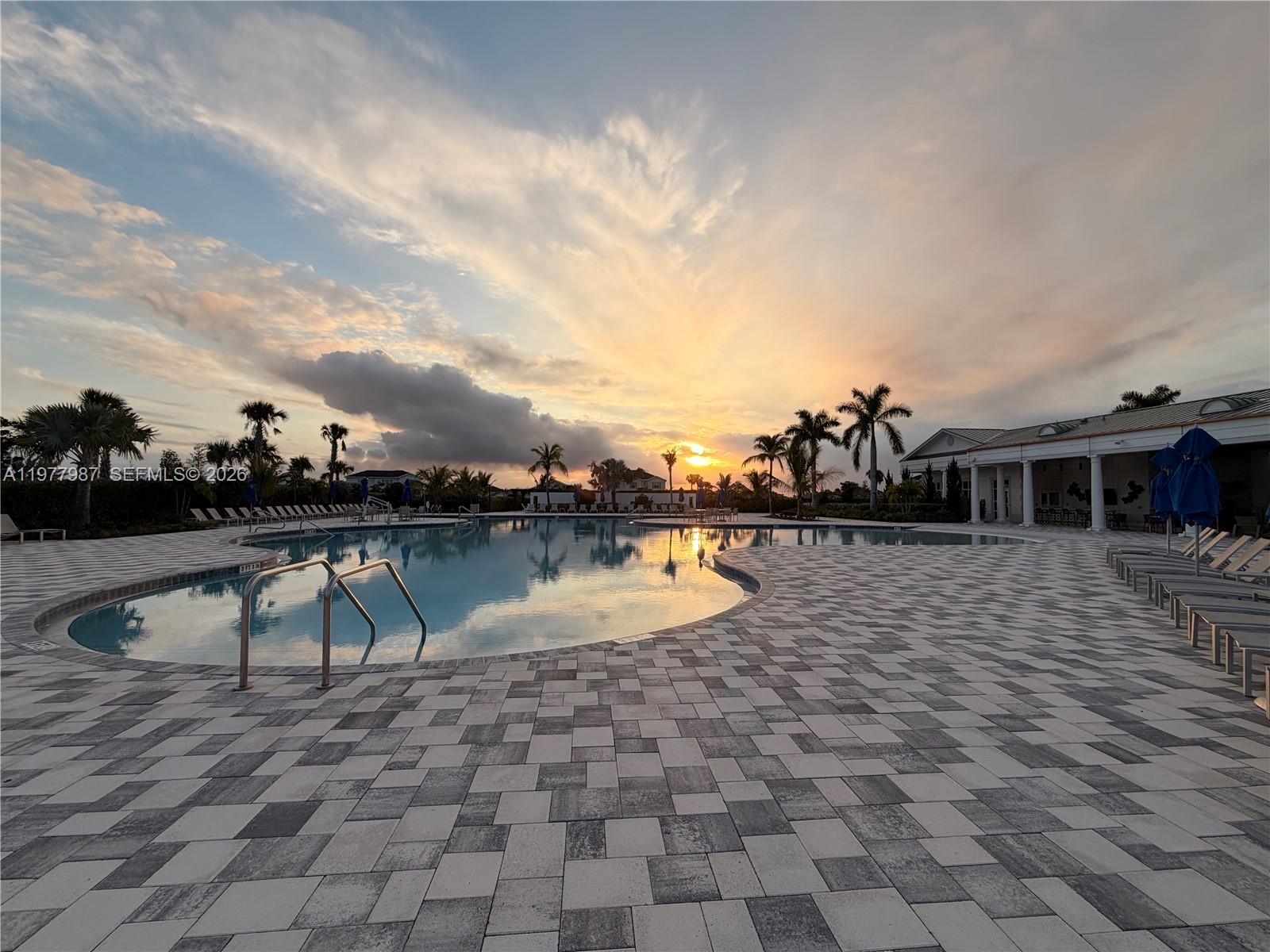 VERANO SOUTH PUD 1 - POD - Residential Lease