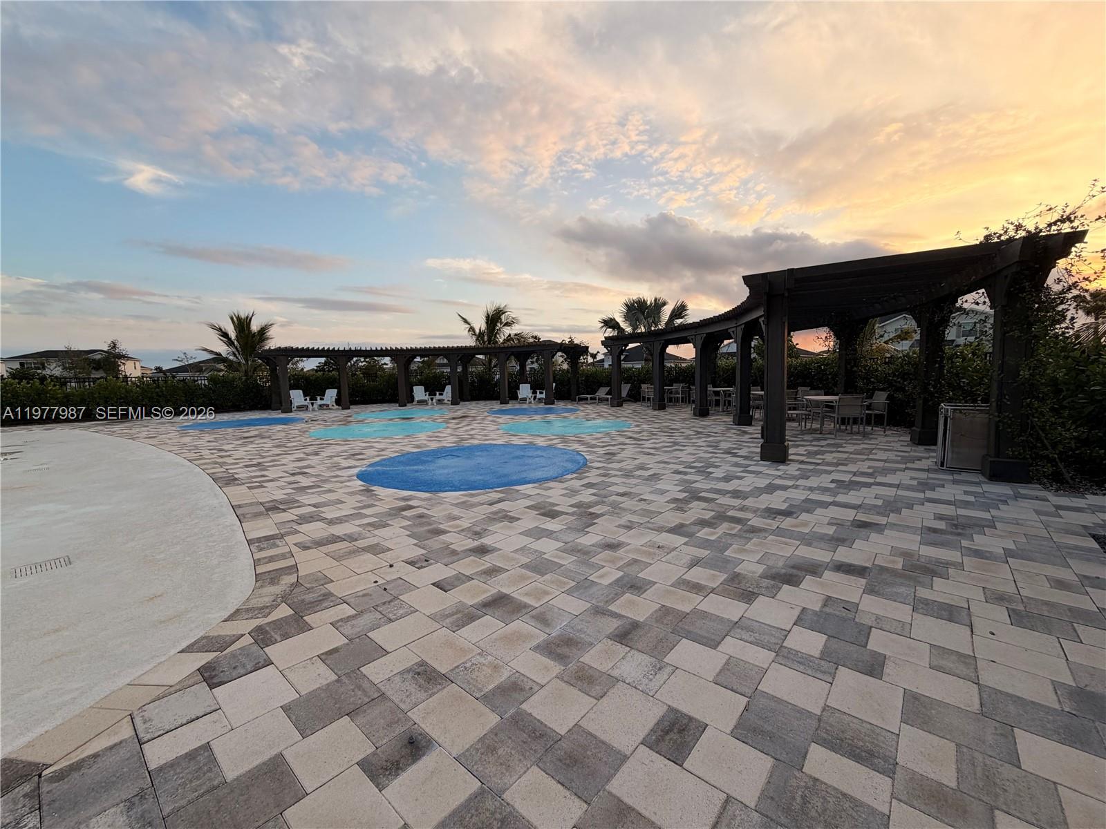 VERANO SOUTH PUD 1 - POD - Residential Lease