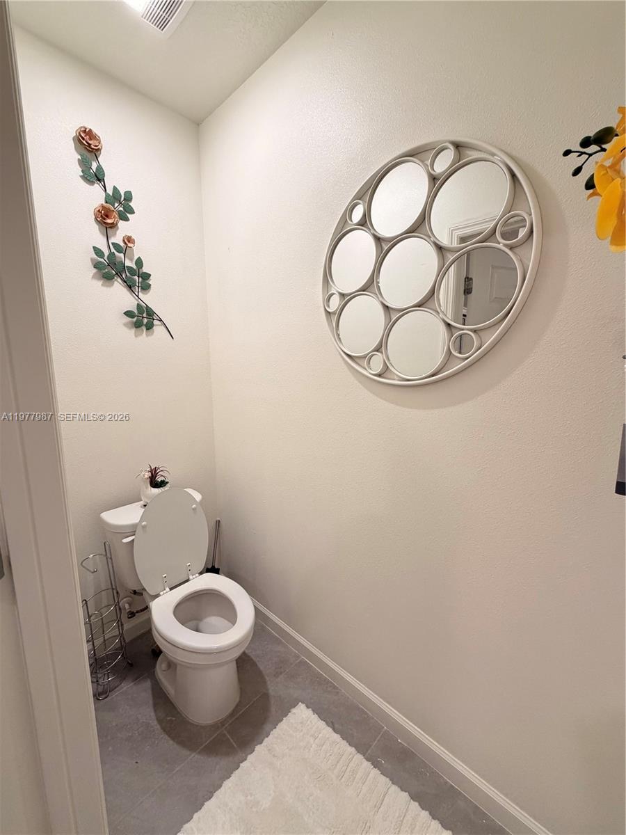 VERANO SOUTH PUD 1 - POD - Residential Lease