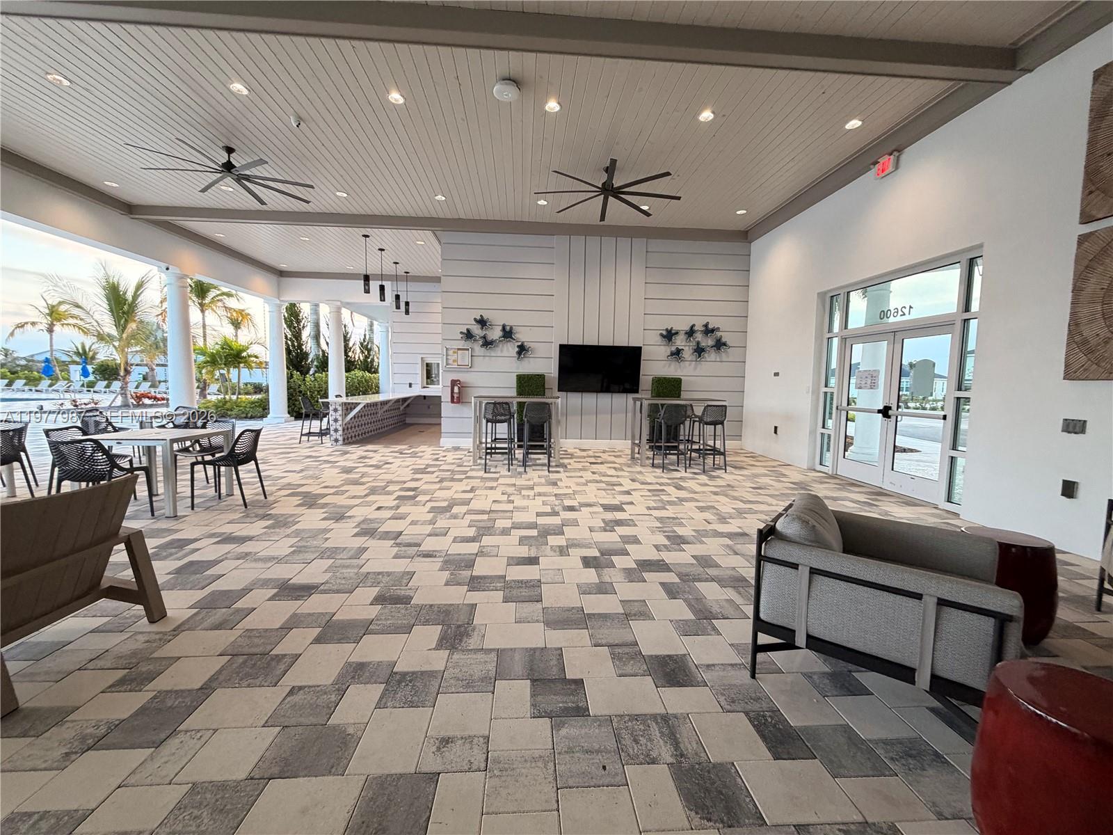 VERANO SOUTH PUD 1 - POD - Residential Lease