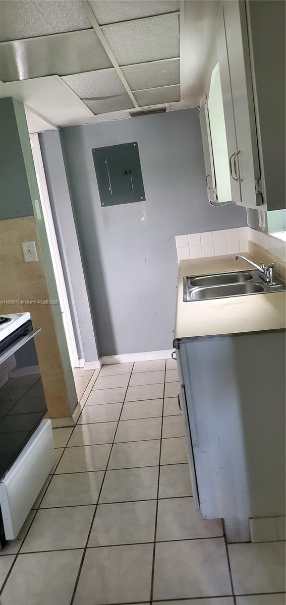 4103 Riverside Dr 3