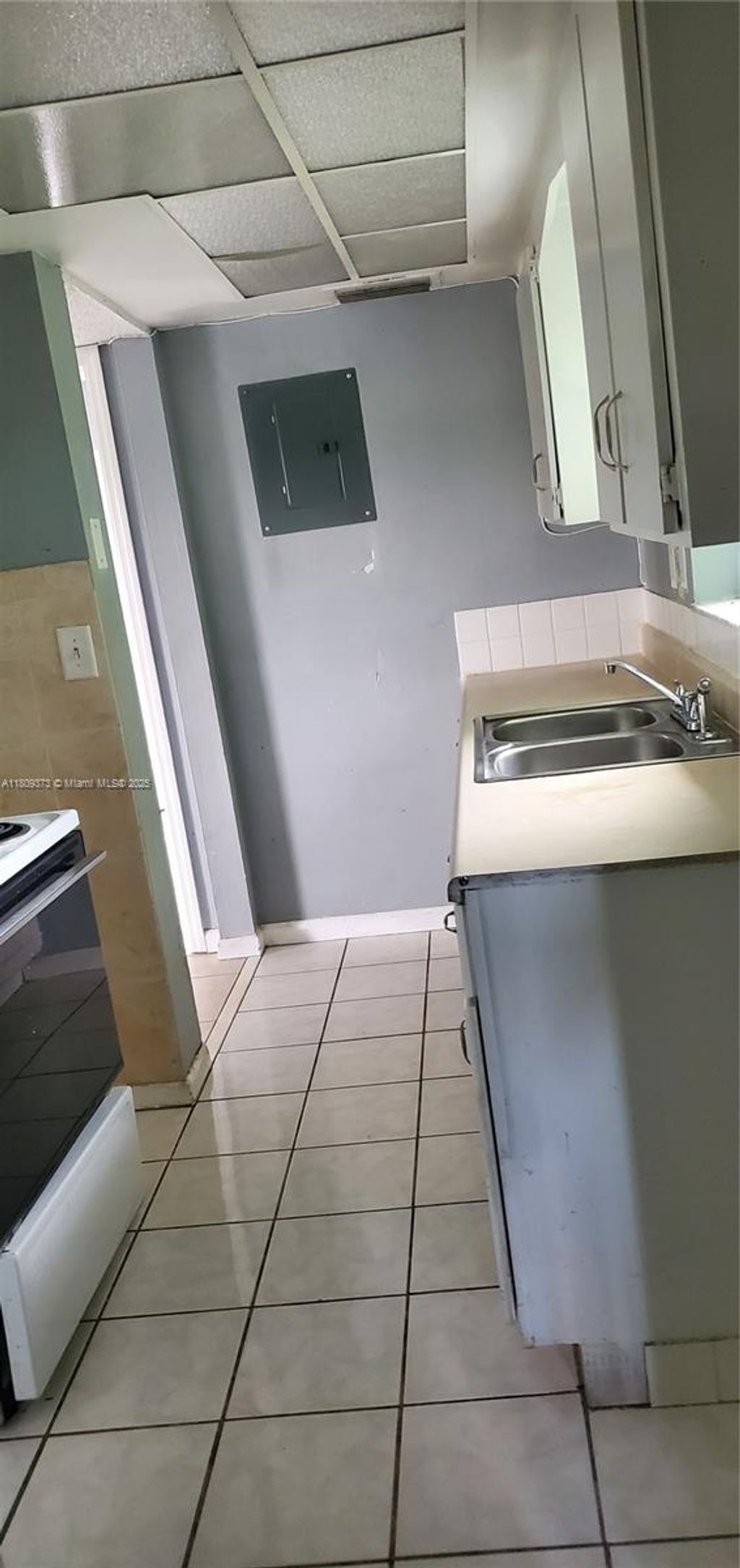 Photo of 4103 Riverside Dr #3, Coral Springs, FL 33065 (MLS # A11809373)