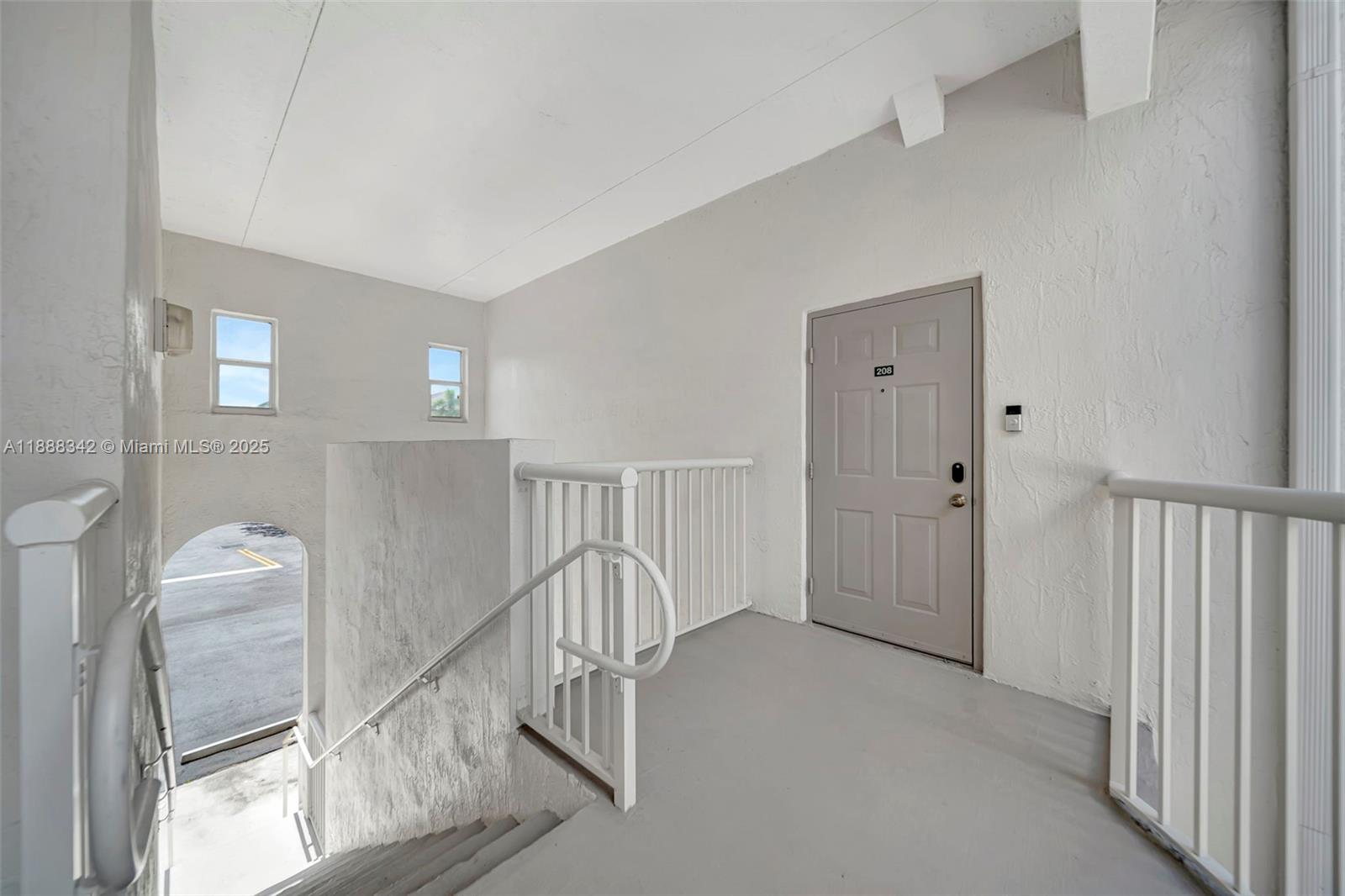 COURTYARDS TWO CONDO - Residential Lease