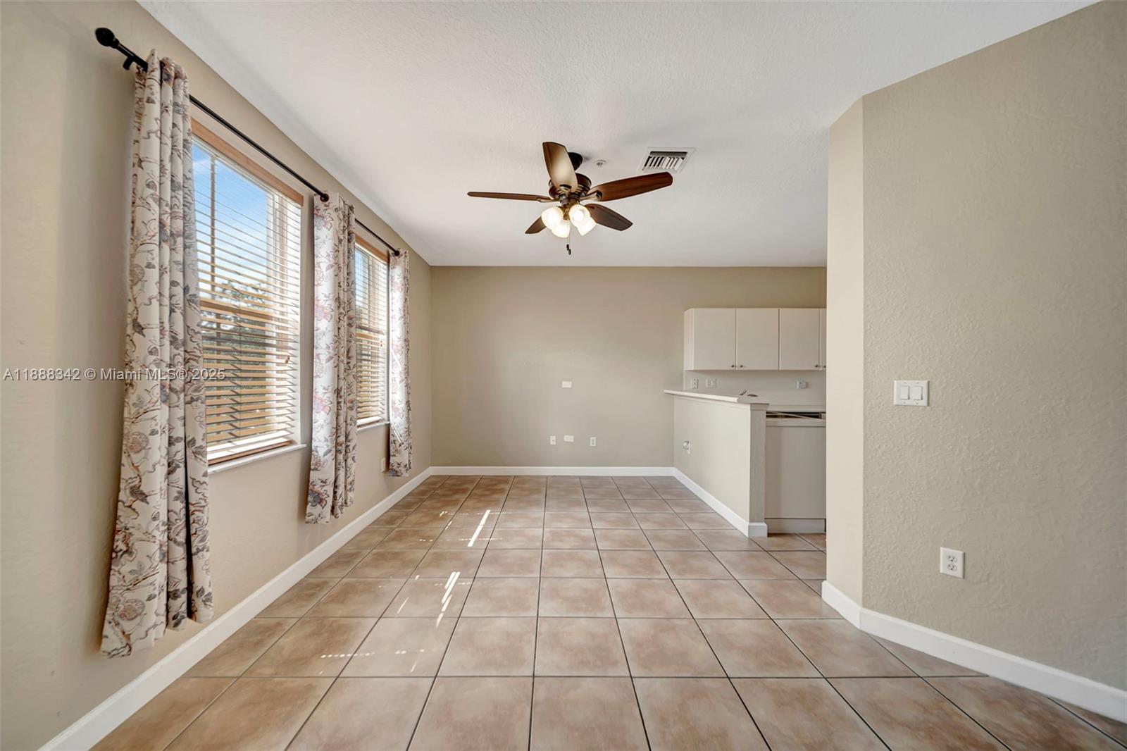 COURTYARDS TWO CONDO - Residential Lease