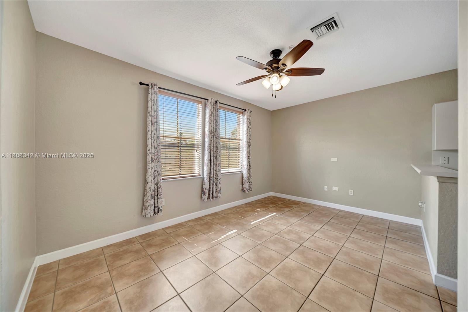 COURTYARDS TWO CONDO - Residential Lease