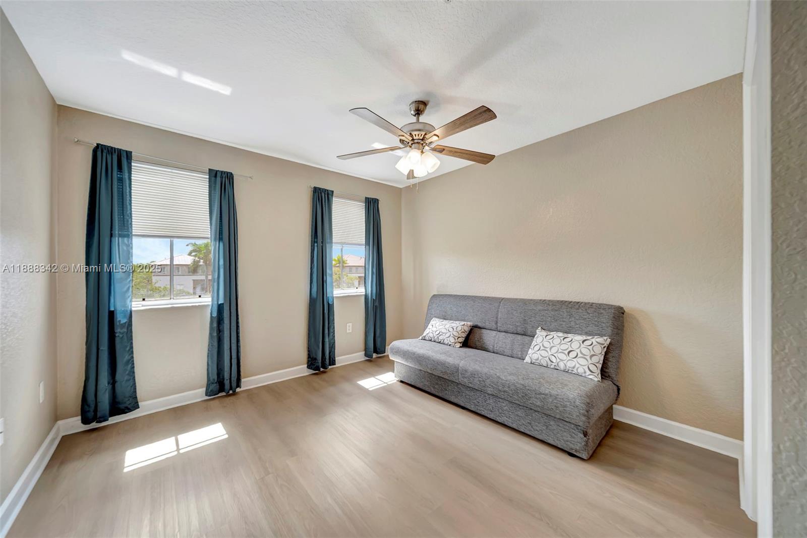 COURTYARDS TWO CONDO - Residential Lease