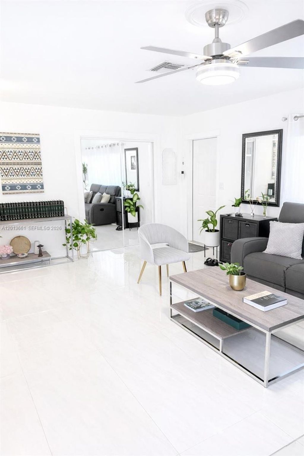 Photo of 1001 NE 10th St #1, Hallandale Beach, FL 33009 (MLS # A12013661)