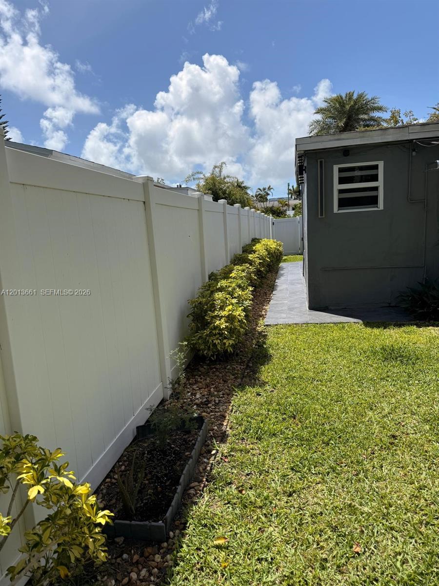 ATLANTIC SHORES DIXIE HIG - Residential Lease