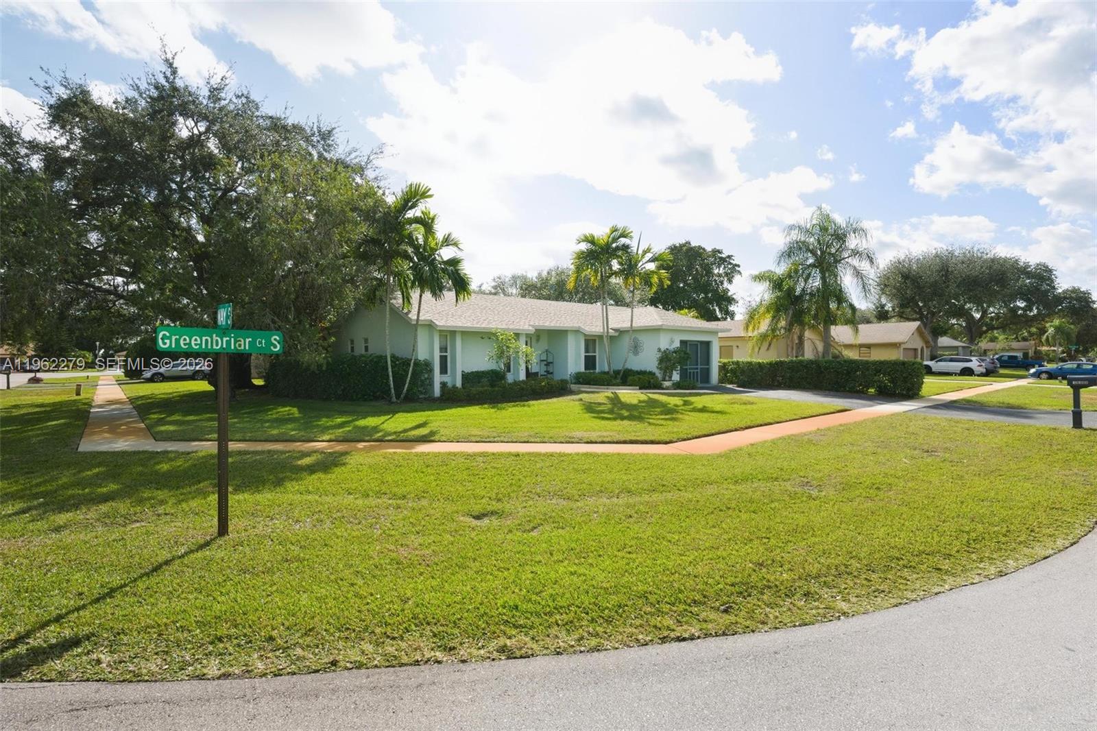 RIVIERA - Residential