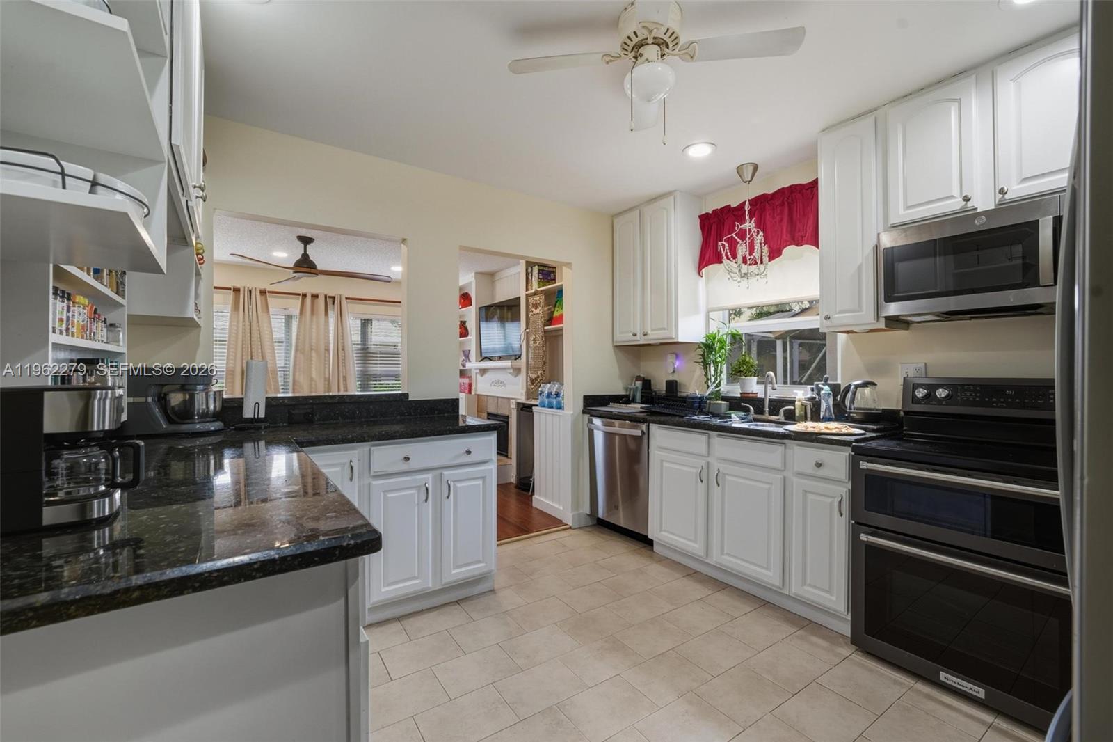 RIVIERA - Residential