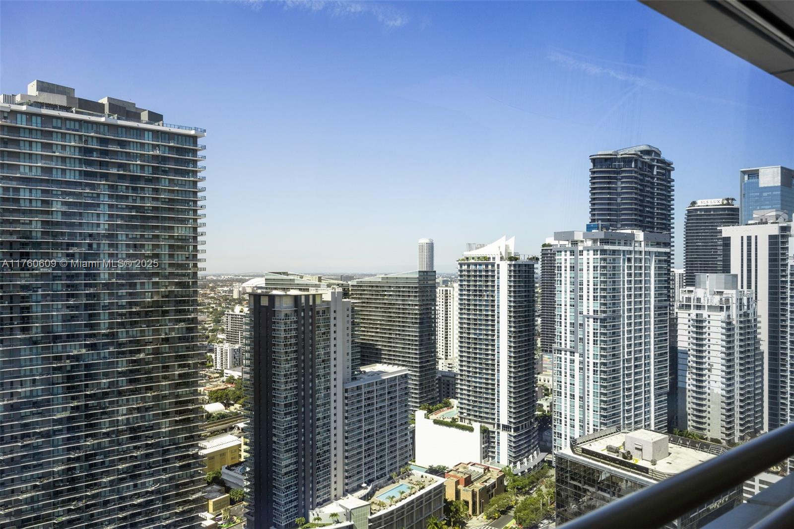 1395 Brickell Ave 3403