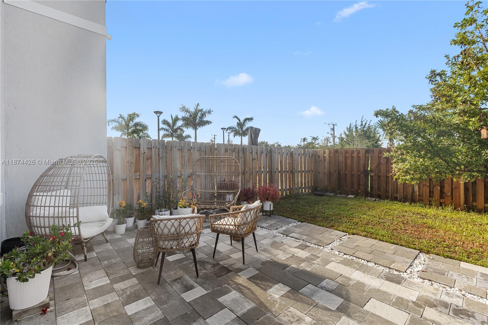 WYNDHAM LAKES SUNSET  T - Residential