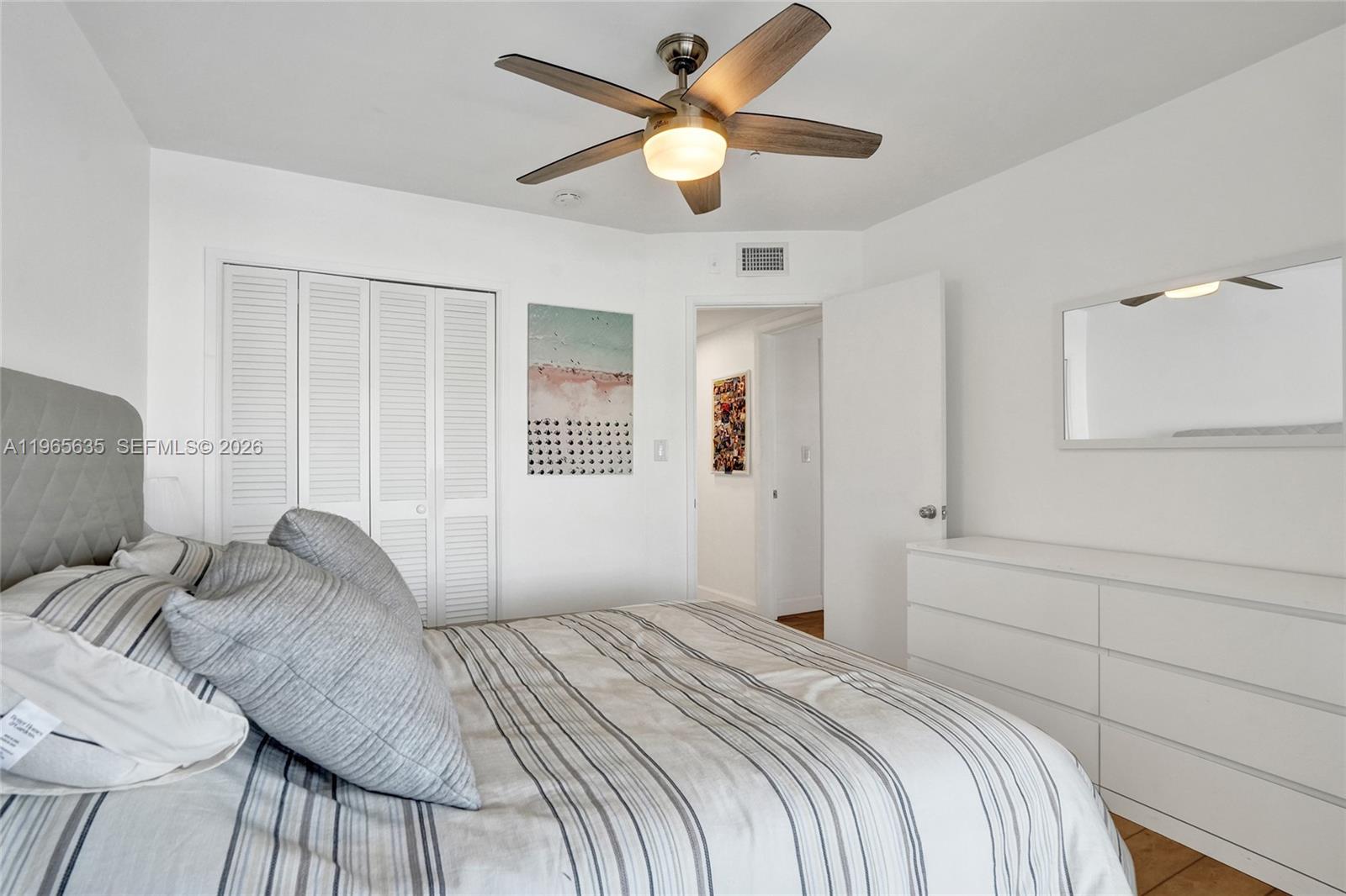 CYPRESS ISLAND 3 CO-OP - Residential