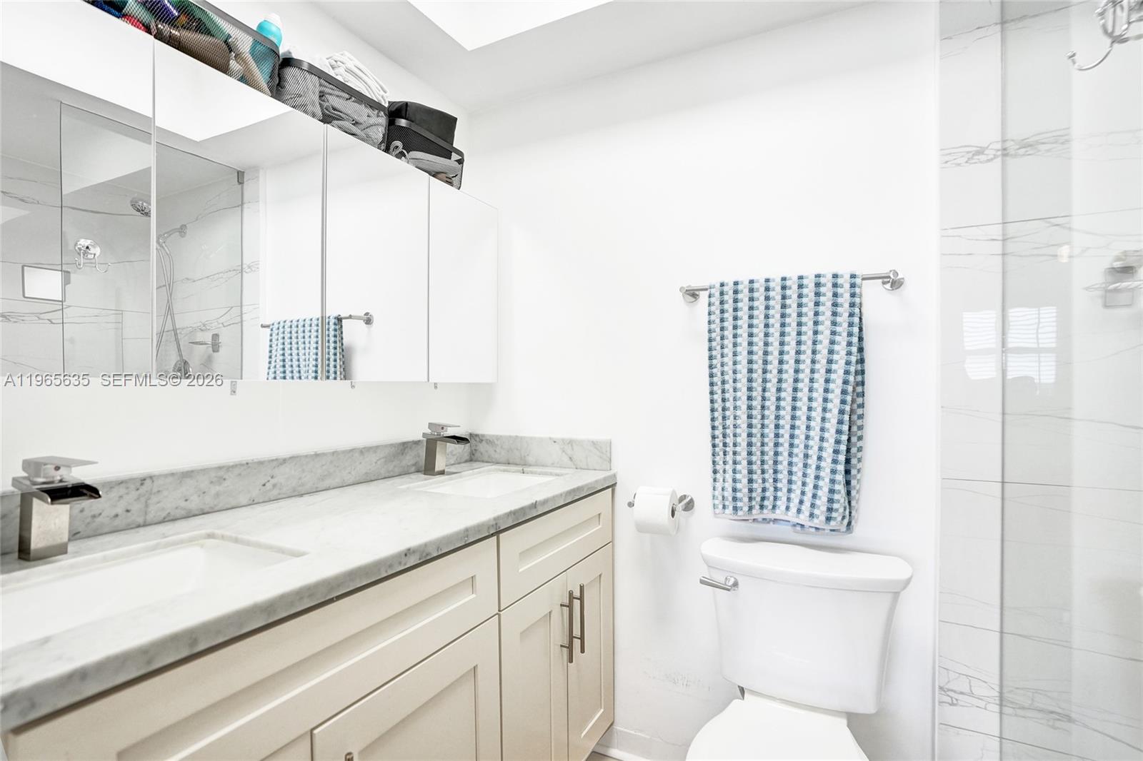 CYPRESS ISLAND 3 CO-OP - Residential