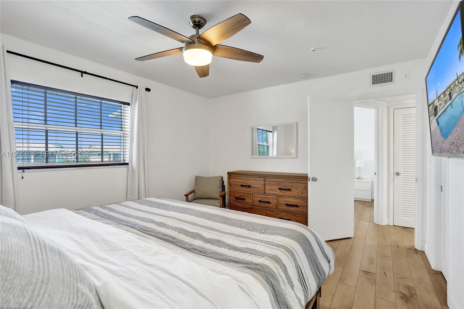 CYPRESS ISLAND 3 CO-OP - Residential