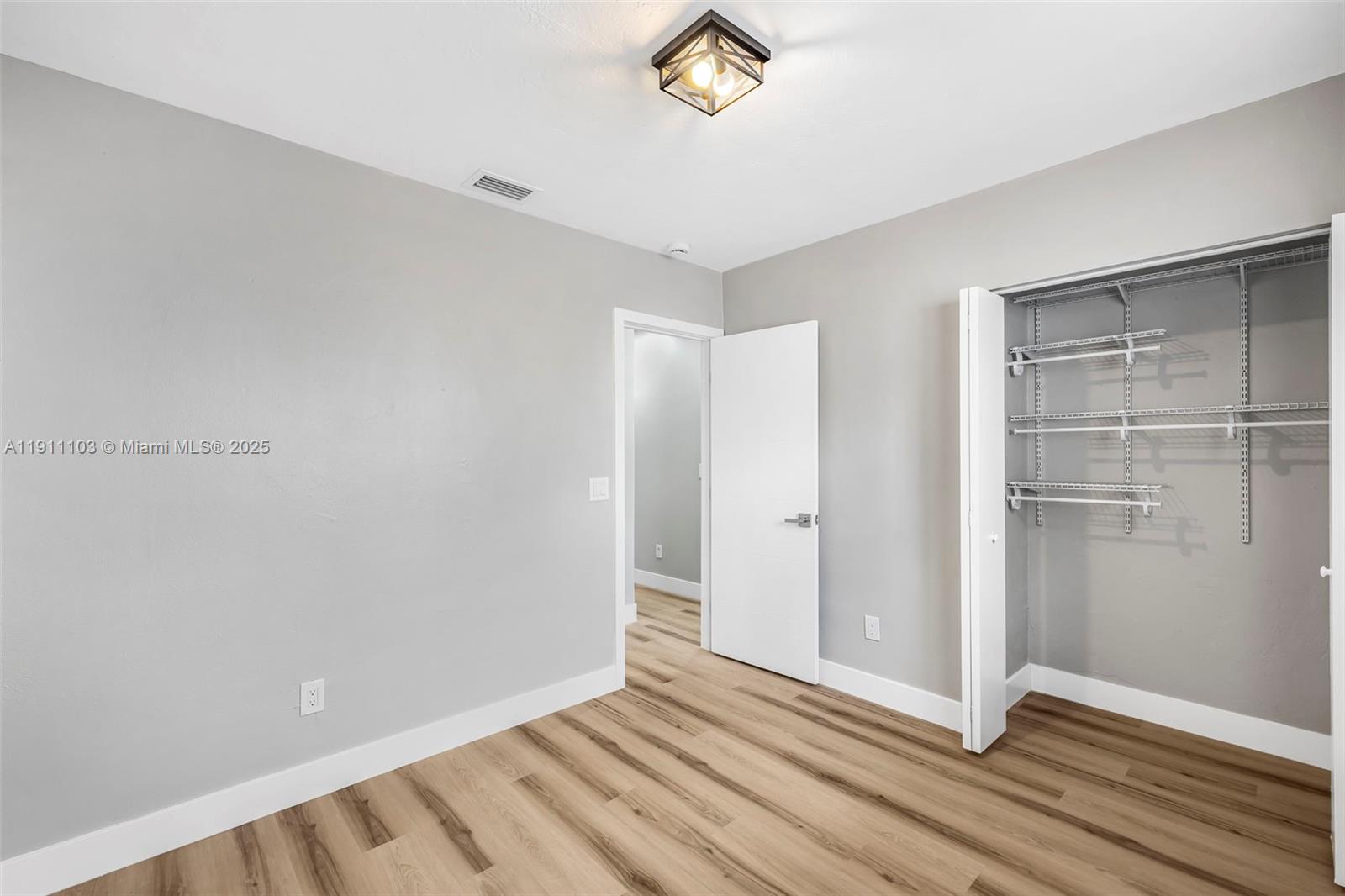 BIRD RD HIGHLANDS - Residential Income