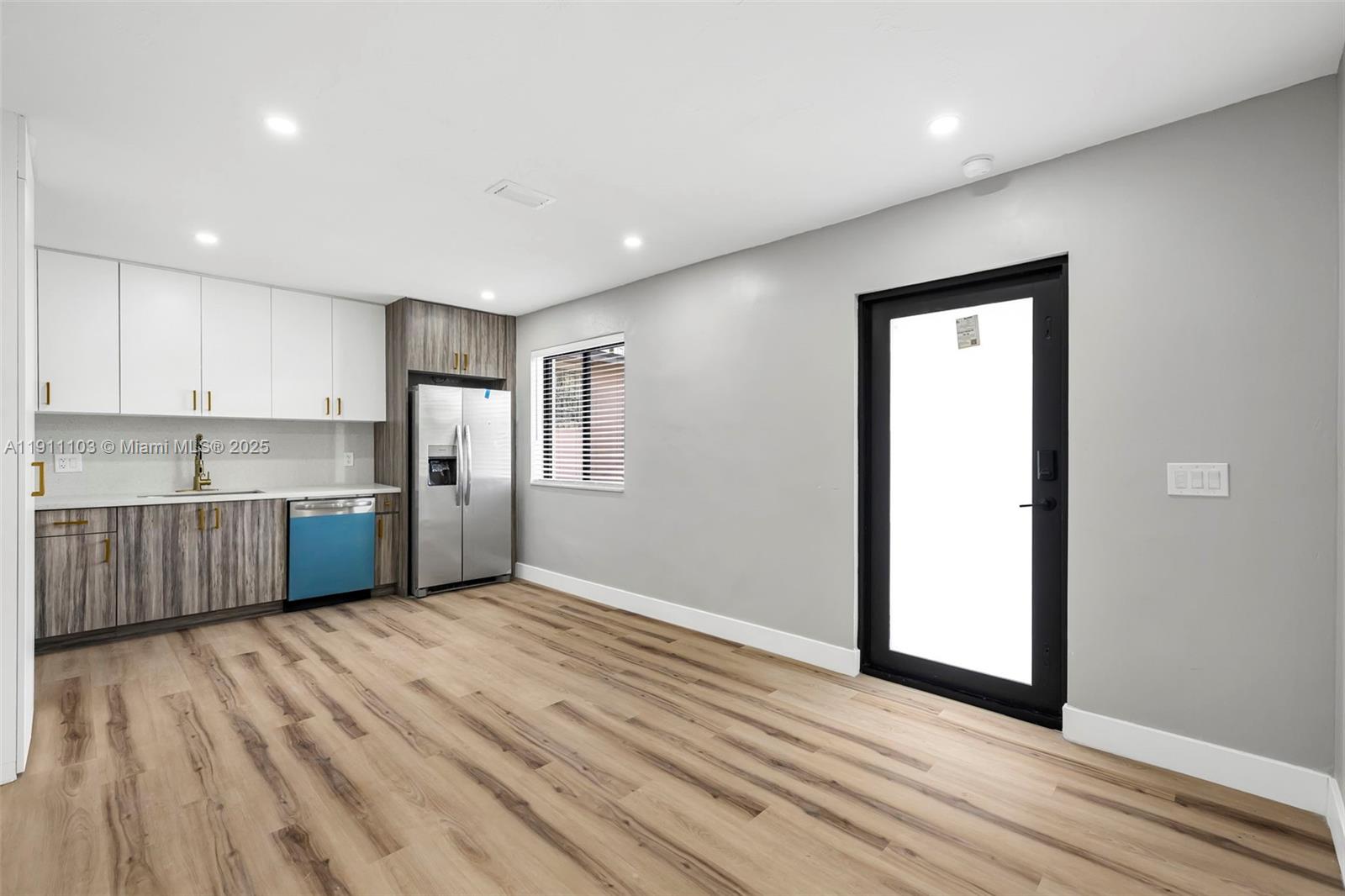 BIRD RD HIGHLANDS - Residential Income