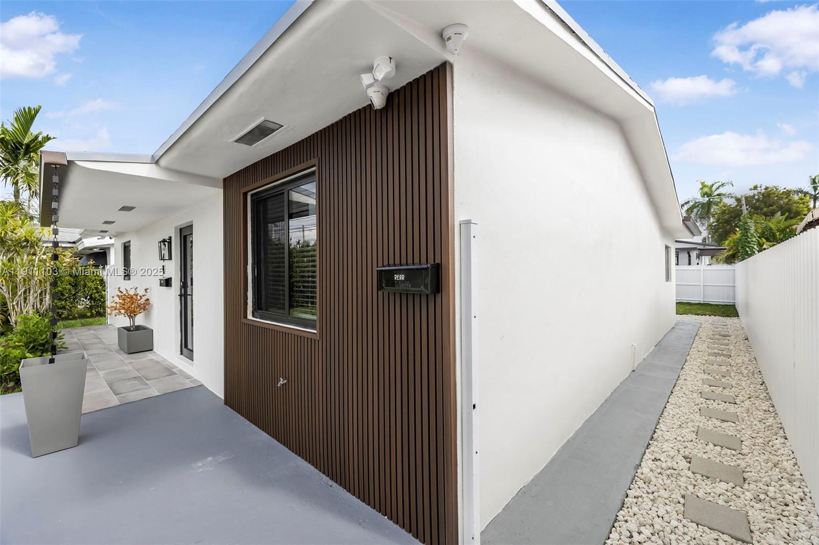 BIRD RD HIGHLANDS - Residential Income