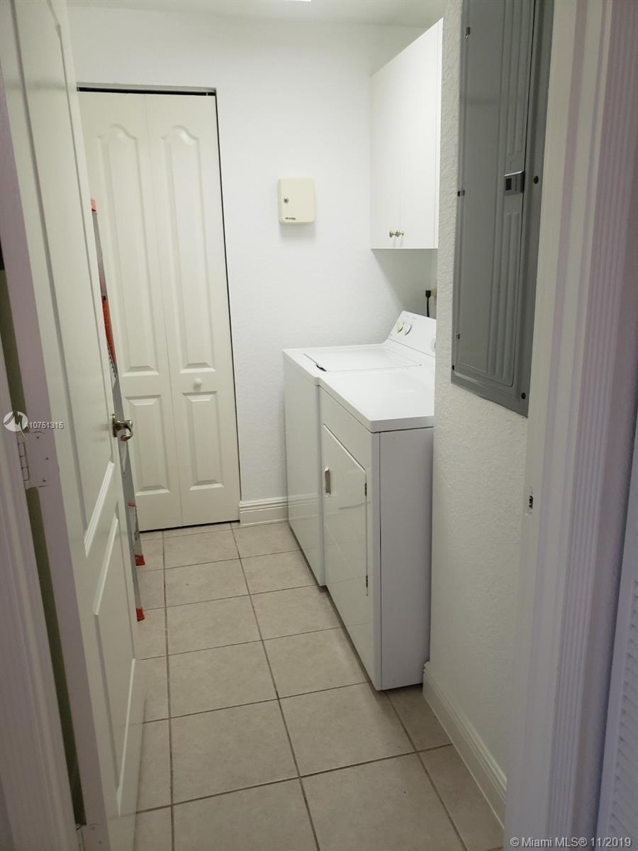 CAPTIVA CONDO E - Residential Lease