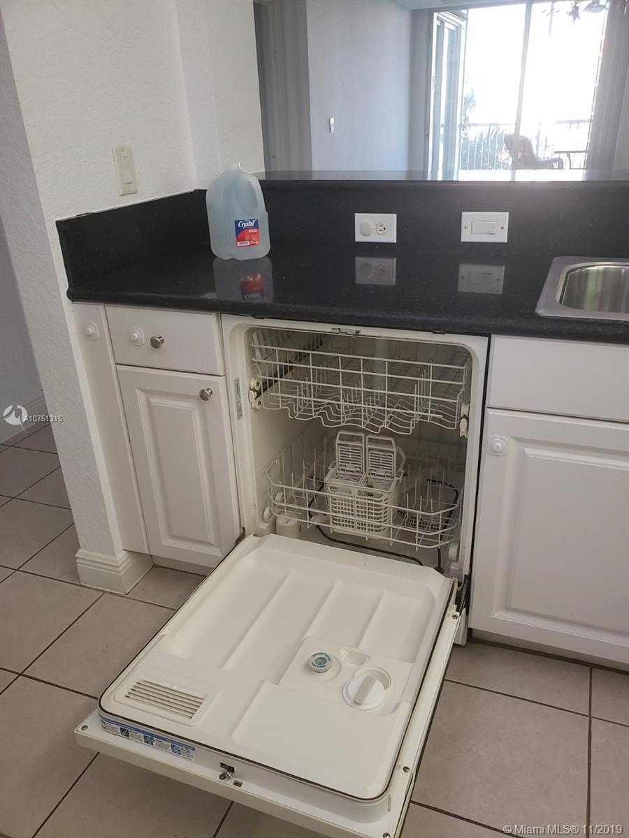 CAPTIVA CONDO E - Residential Lease