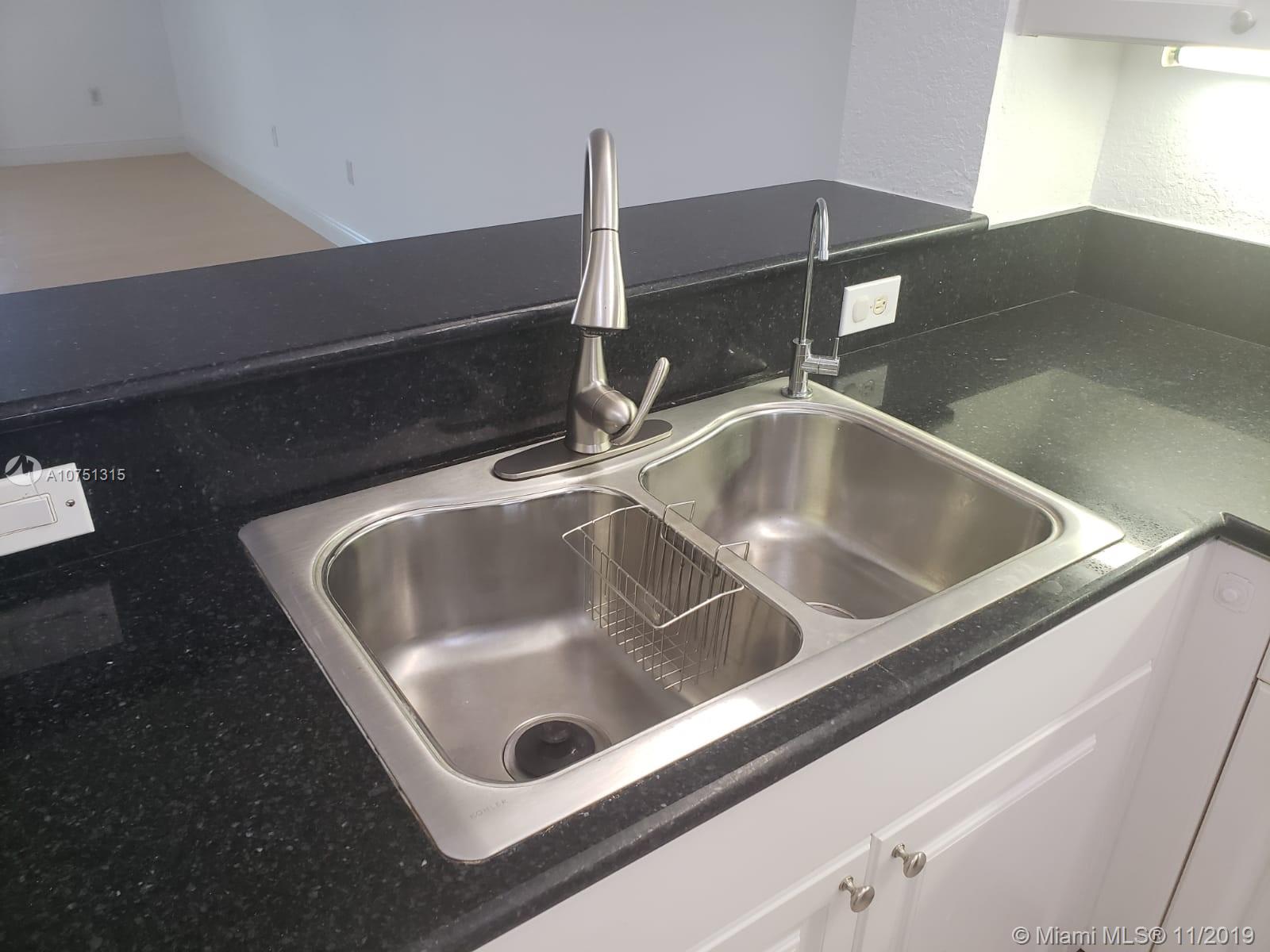 CAPTIVA CONDO E - Residential Lease