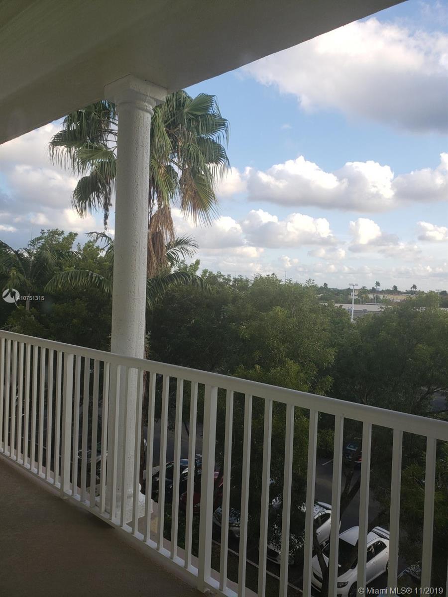 CAPTIVA CONDO E - Residential Lease