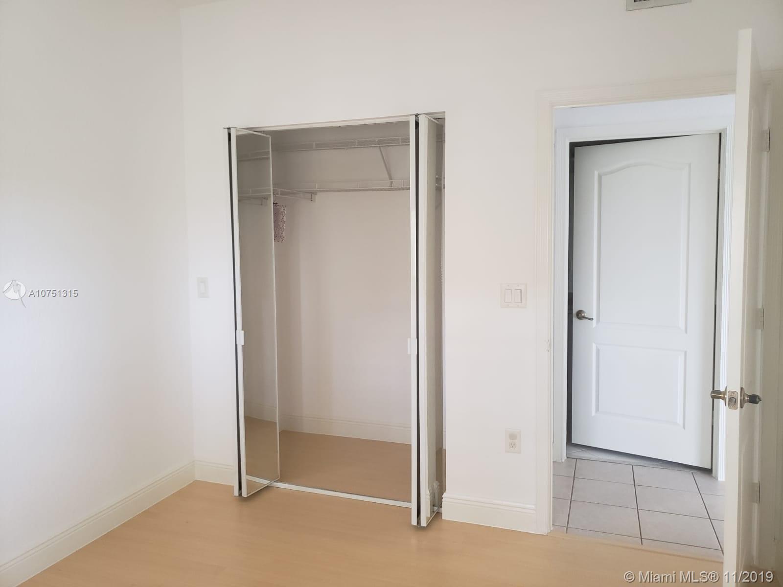 CAPTIVA CONDO E - Residential Lease