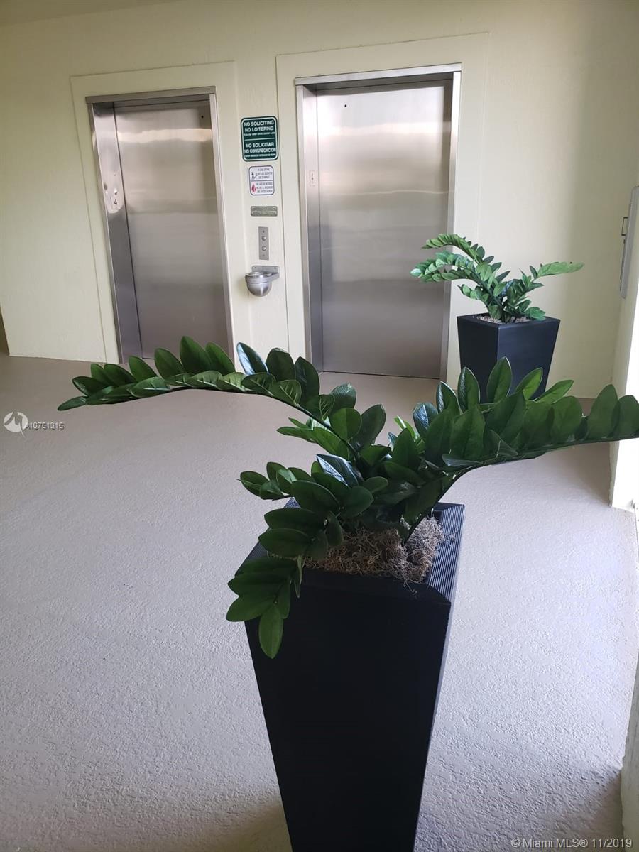 CAPTIVA CONDO E - Residential Lease