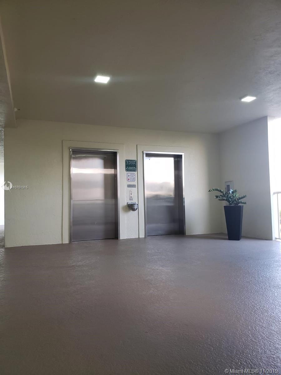 CAPTIVA CONDO E - Residential Lease