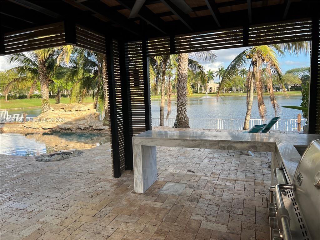 SILVER SHORES (PARCELS H - Residential Lease