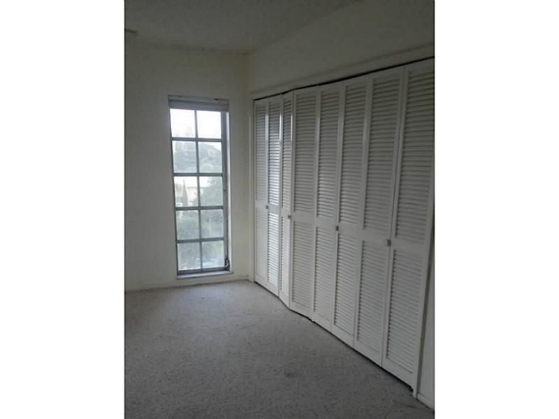 Palm-Aire Country Club - Residential Lease