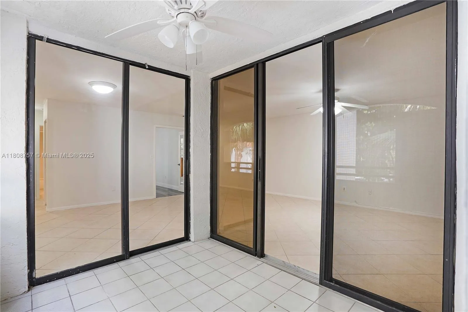 Aventura, Florida 33180, United States, 3 Bedrooms Bedrooms, ,2 BathroomsBathrooms,Residential,Active,136515