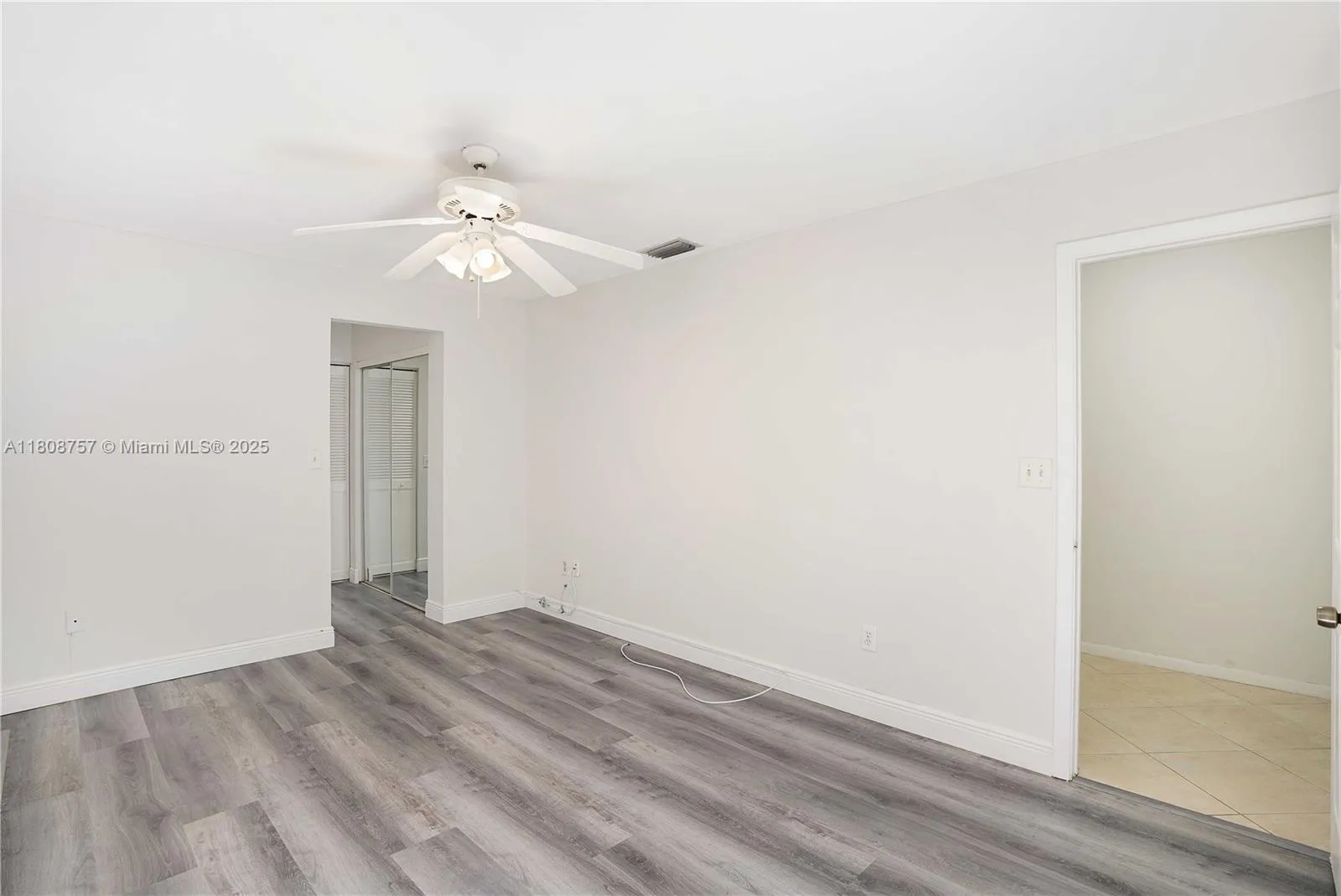 Aventura, Florida 33180, United States, 3 Bedrooms Bedrooms, ,2 BathroomsBathrooms,Residential,Active,136515